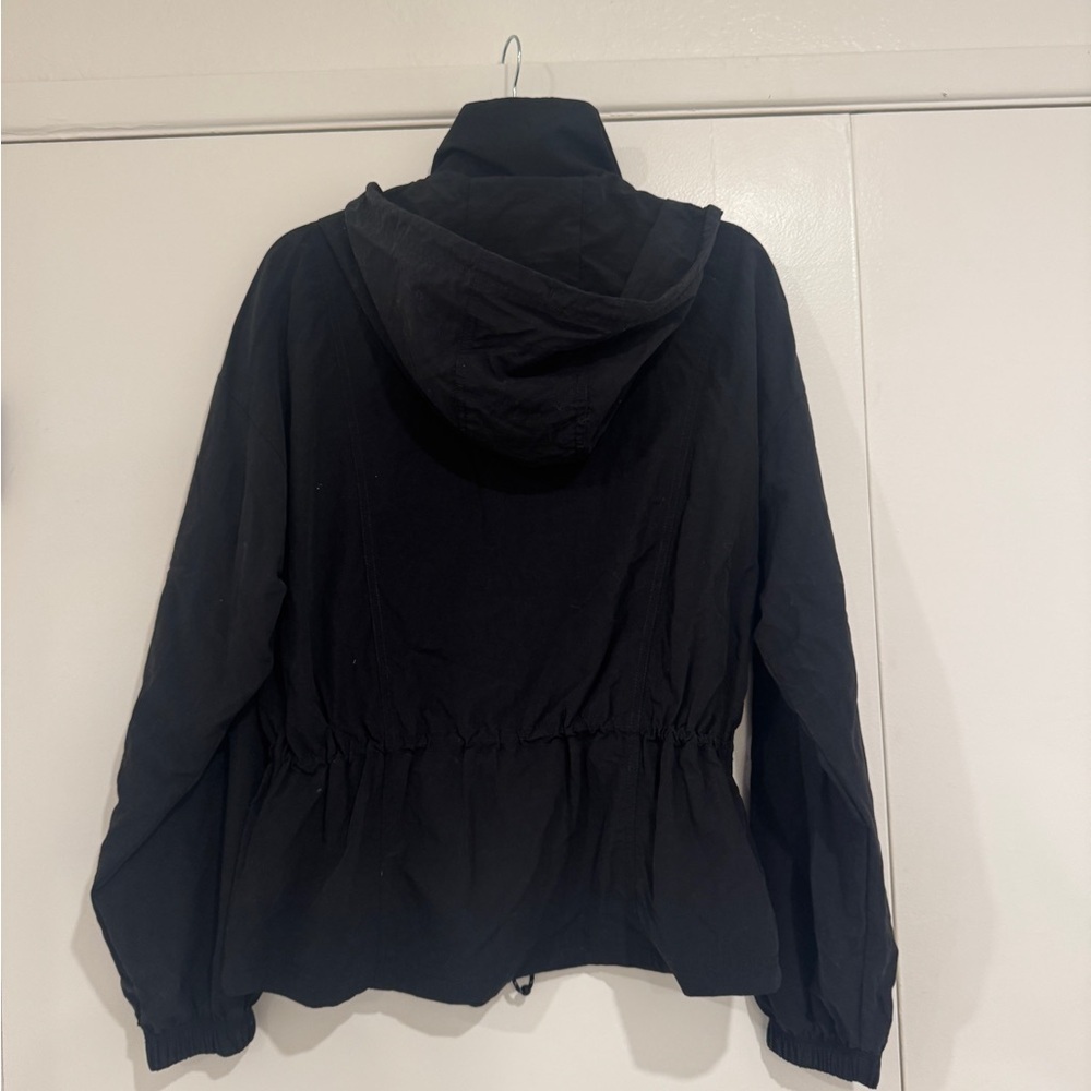 Calia by Carrie Underwood Black Lightweight Hooded Rain Anorak Jacket - Picture 3 of 5